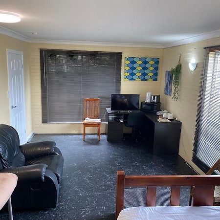 Rosebourne Gardens Motel Вулґулґа Екстер'єр фото