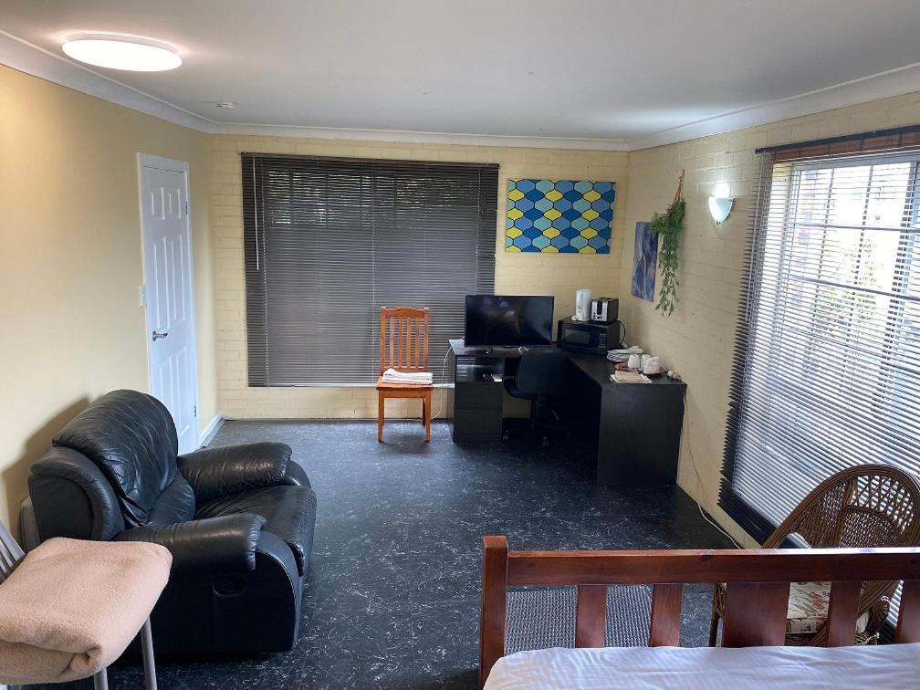 Rosebourne Gardens Motel Вулґулґа Екстер'єр фото