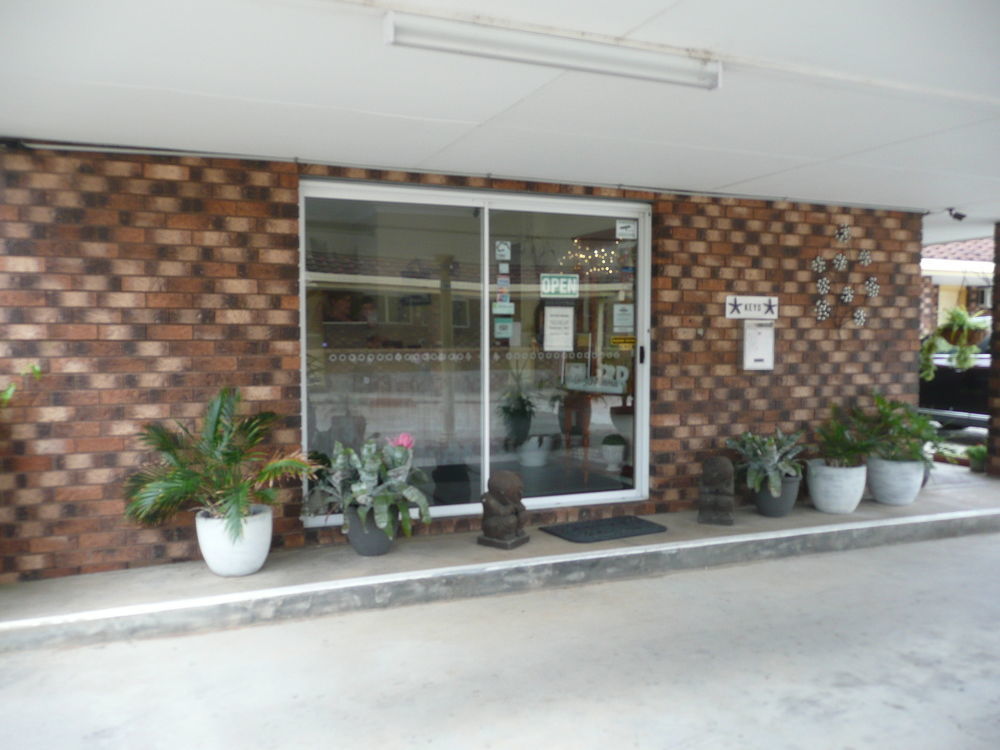 Rosebourne Gardens Motel Вулґулґа Екстер'єр фото