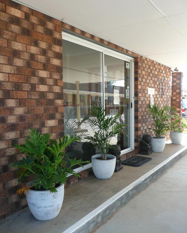 Rosebourne Gardens Motel Вулґулґа Екстер'єр фото