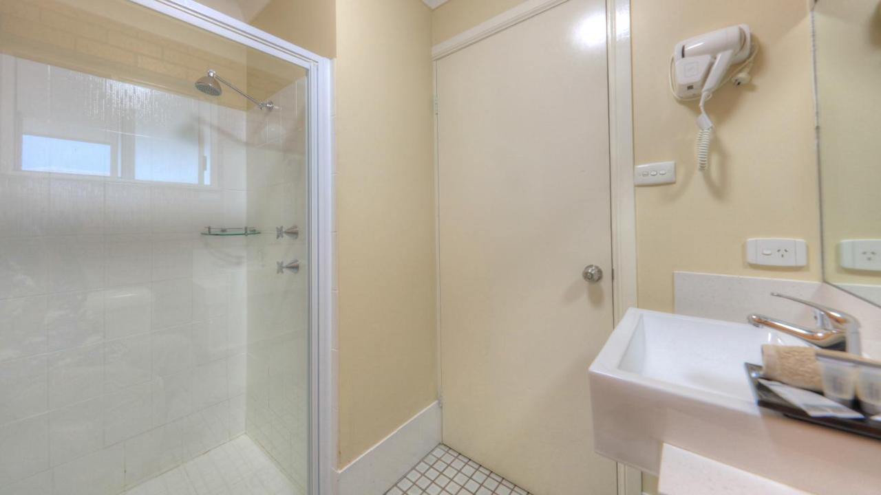 Rosebourne Gardens Motel Вулґулґа Екстер'єр фото