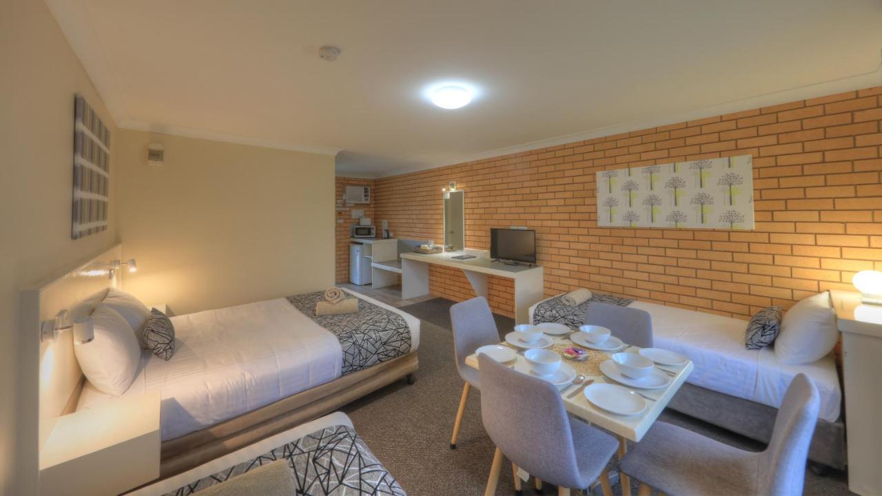 Rosebourne Gardens Motel Вулґулґа Екстер'єр фото